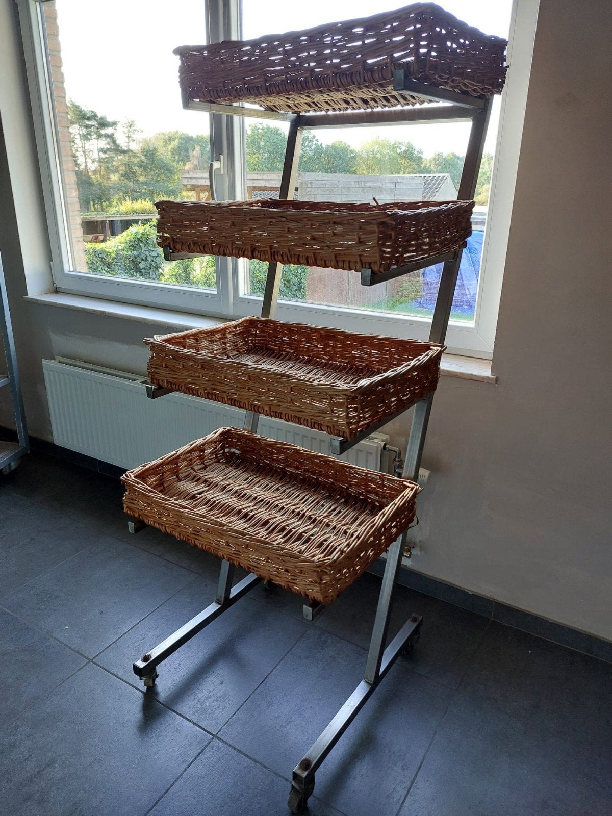 bakkerijmateriaal, Ophalen
