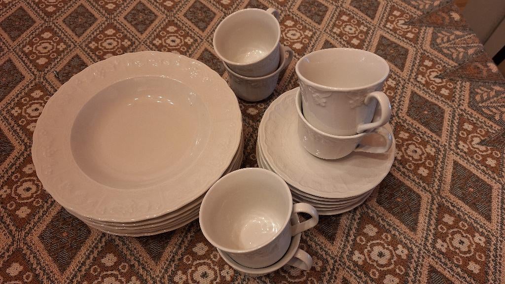 6-delig koffieservies en soepborden, Ophalen