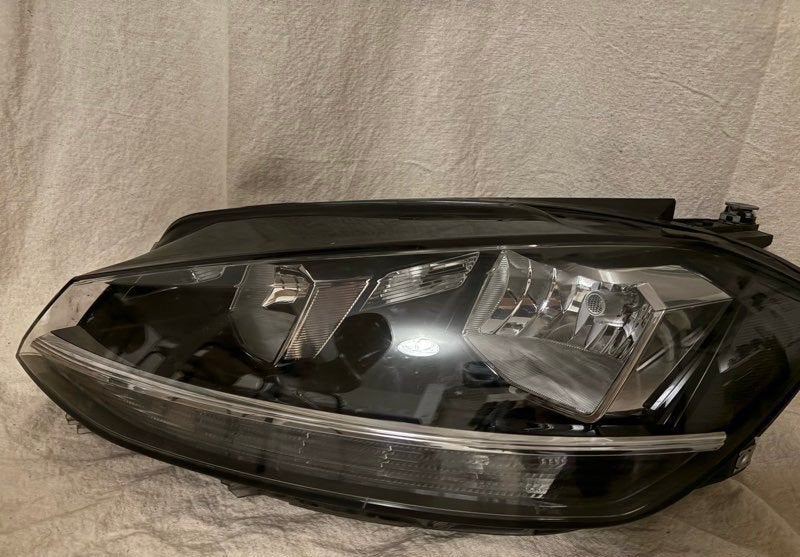VW Golf 7.5 koplamp, Ophalen