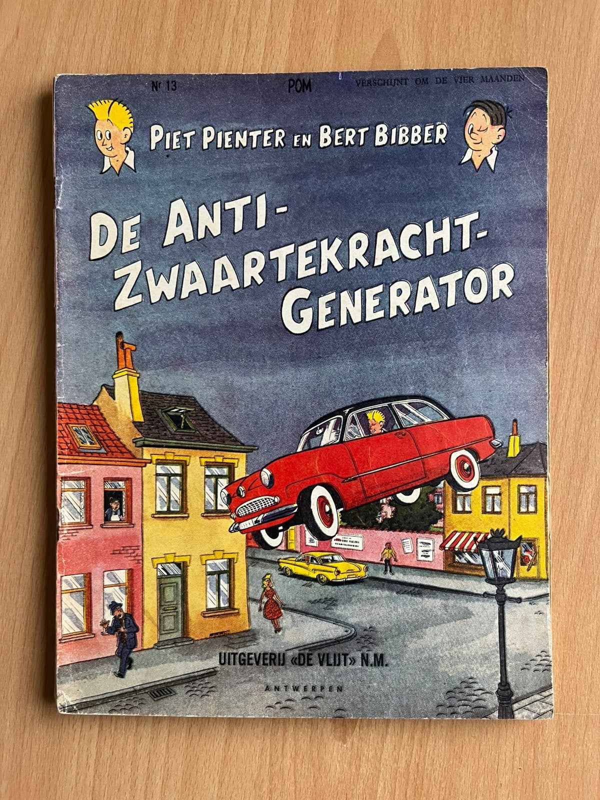 Piet Pienter en Bert Bibber: De Anti-Zwaartekracht Generator, Gelezen, Eén stripboek, Ophalen of Verzenden, POM