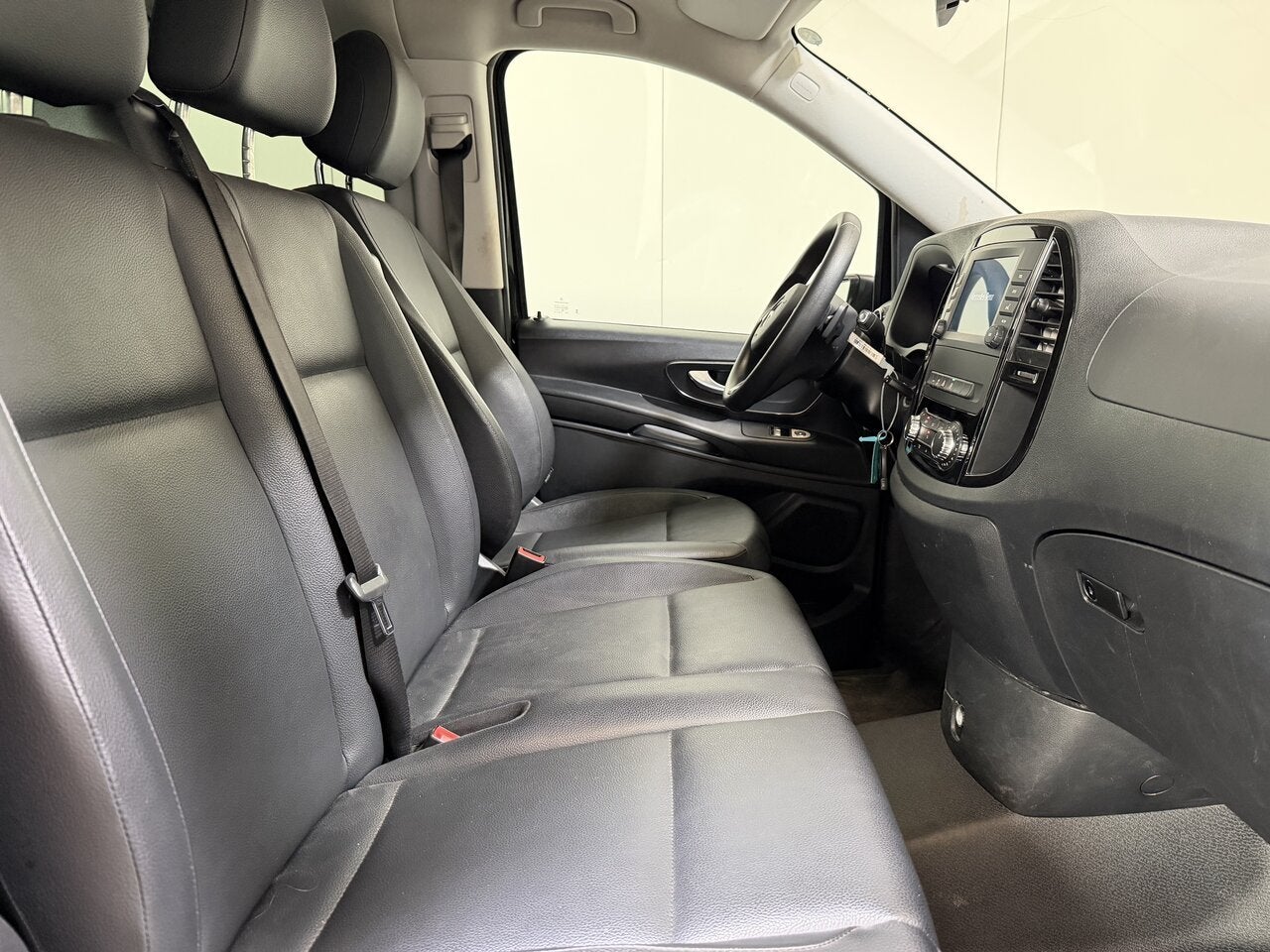Mercedes-Benz Vito Tourer 114 CDI Autom. - 9 pl - Apple Car, Auto's, Bestelwagens en Lichte vracht, 4 deurs, 0 cilinders, Parkeersensor