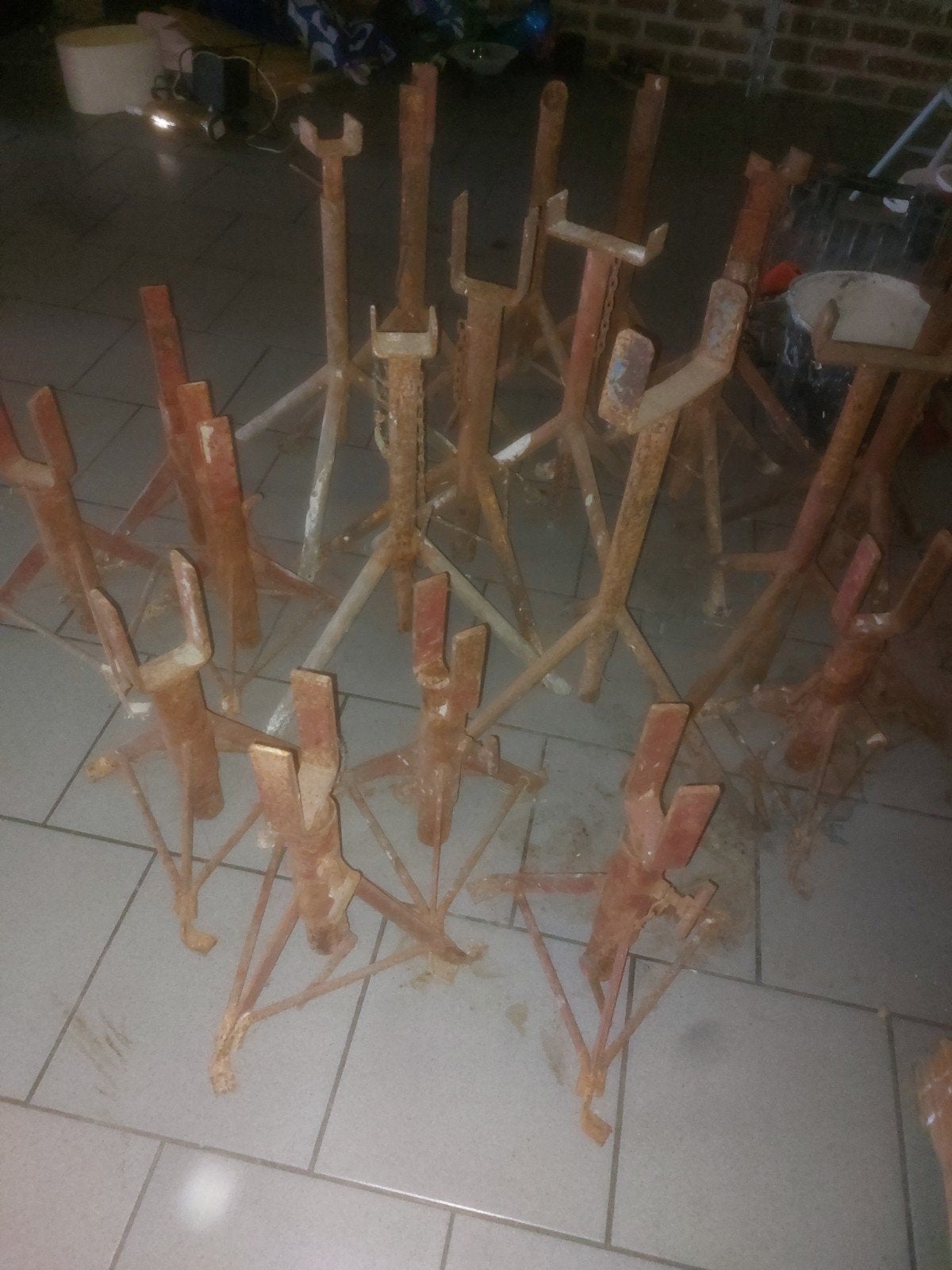 Stukadoor stelling, Ophalen
