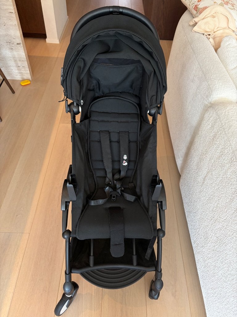 Reisbuggy yoyo3 van Stokke, Kinderen en Baby's, Buggy's, Zo goed als nieuw, Overige merken, Zonnekap, Ophalen