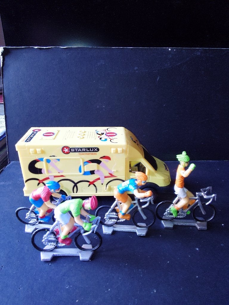 PETIT CYCLISTE, Enlèvement ou Envoi