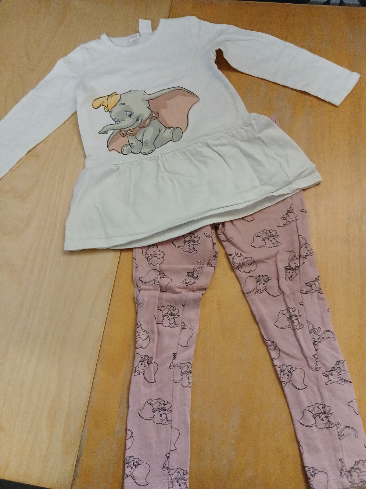 Setje dumbo maat 98/104, Kinderen en Baby's, Kinderkleding | Maat 104, Ophalen of Verzenden, Setje