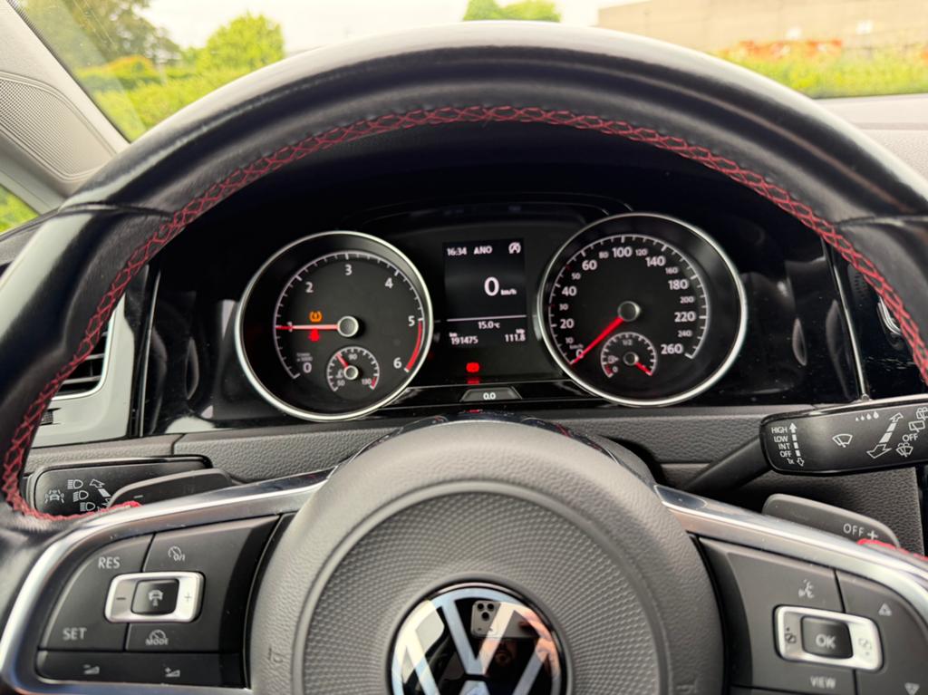 Auto, Auto's, Volkswagen, Euro 5, Stof, Zwart, Automatische klimaatregeling
