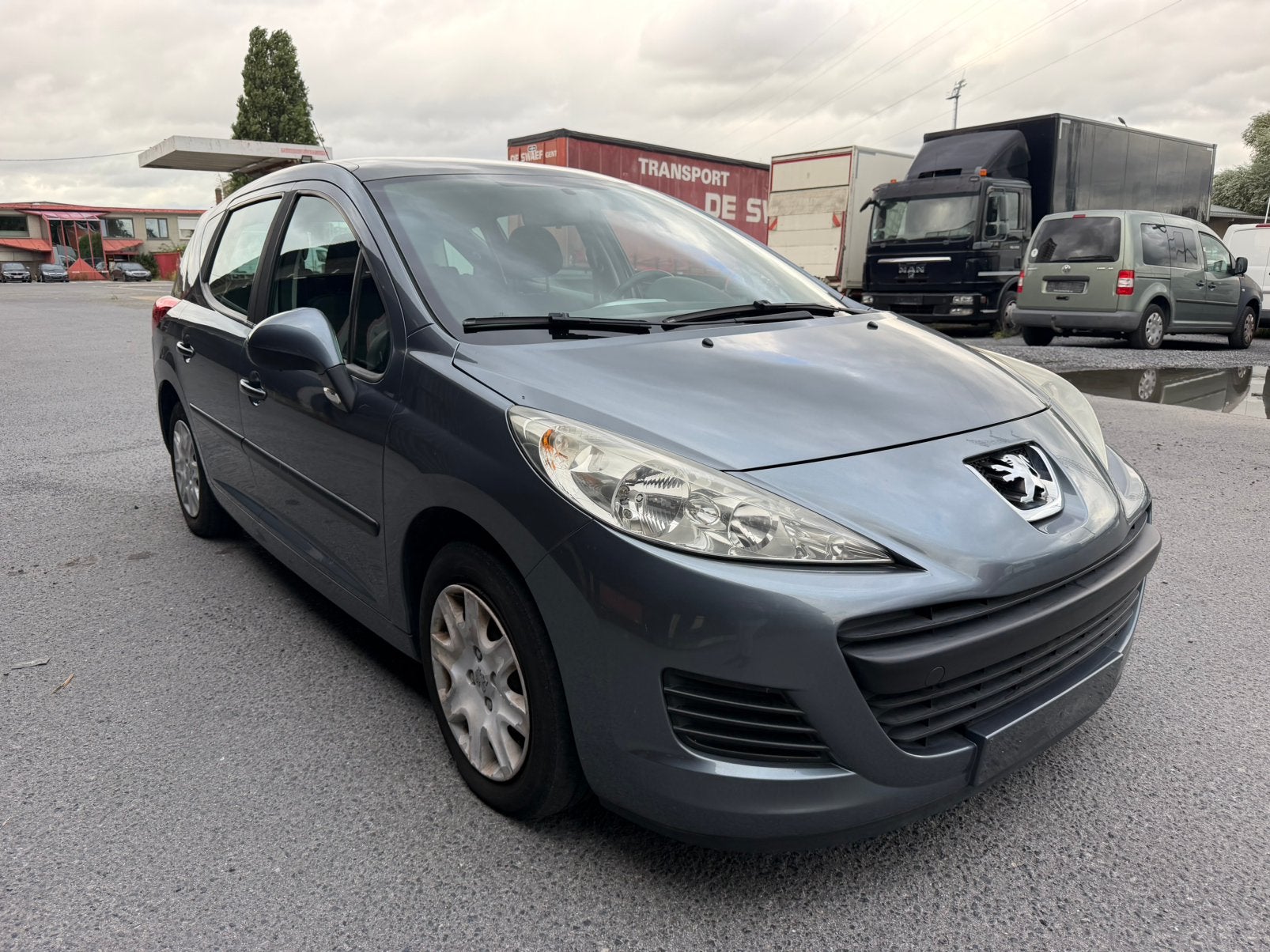 Een Peugeot 207 SW van het 2011 1,4 motor benzine 166.000kms, Autos, Peugeot, Euro 5, Achat, Entreprise, Boîte manuelle