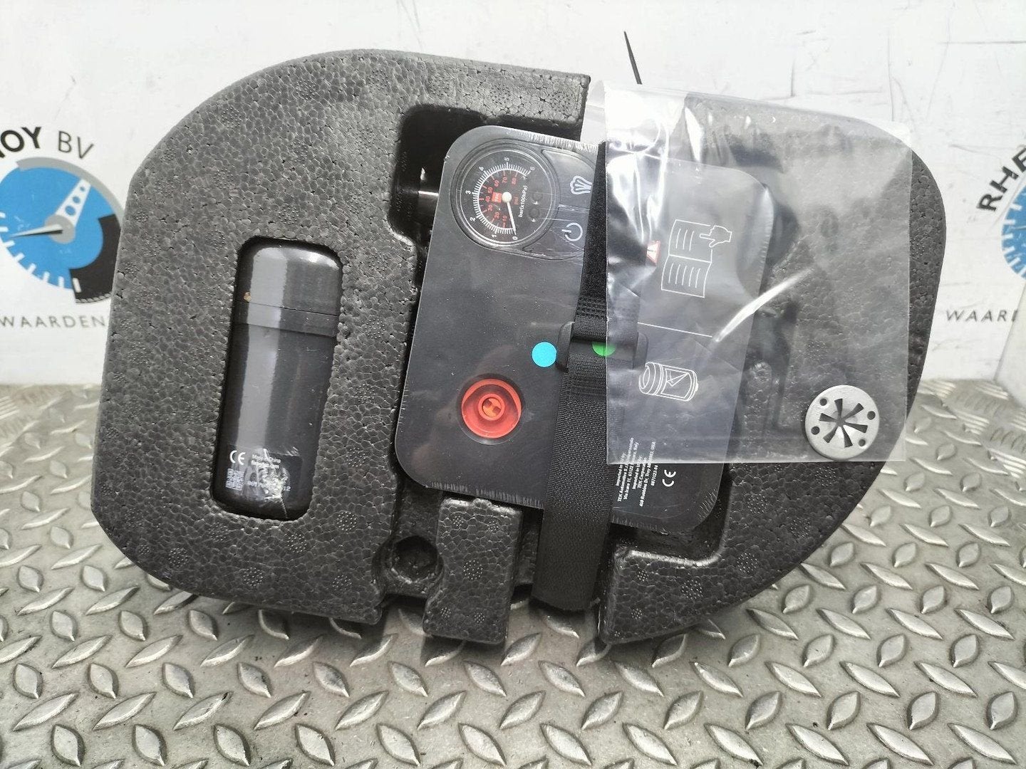 MINI (BMW) MINI F56 1.5 Cooper Pepper BAND OPPOMP COMPRESSOR, Auto-onderdelen, Ophalen of Verzenden, Gebruikt, Stiba lid