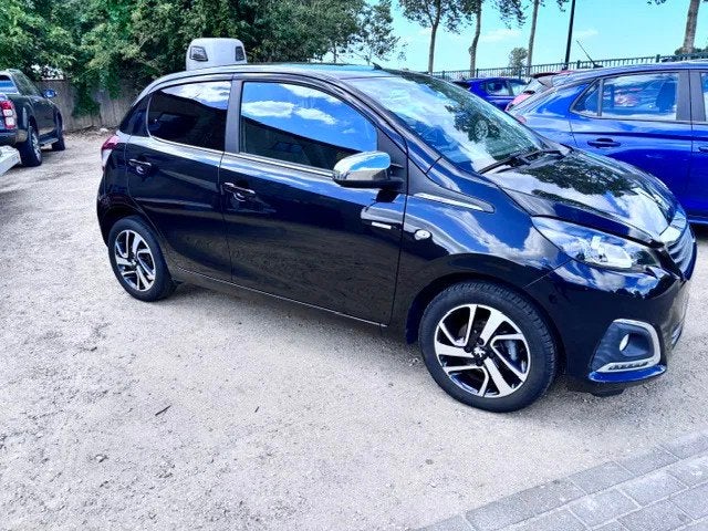 Peugeot 108 Elite (bj 2020), Auto's, Peugeot, Start-stop-systeem, 4 zetels, Stof, Gebruikt