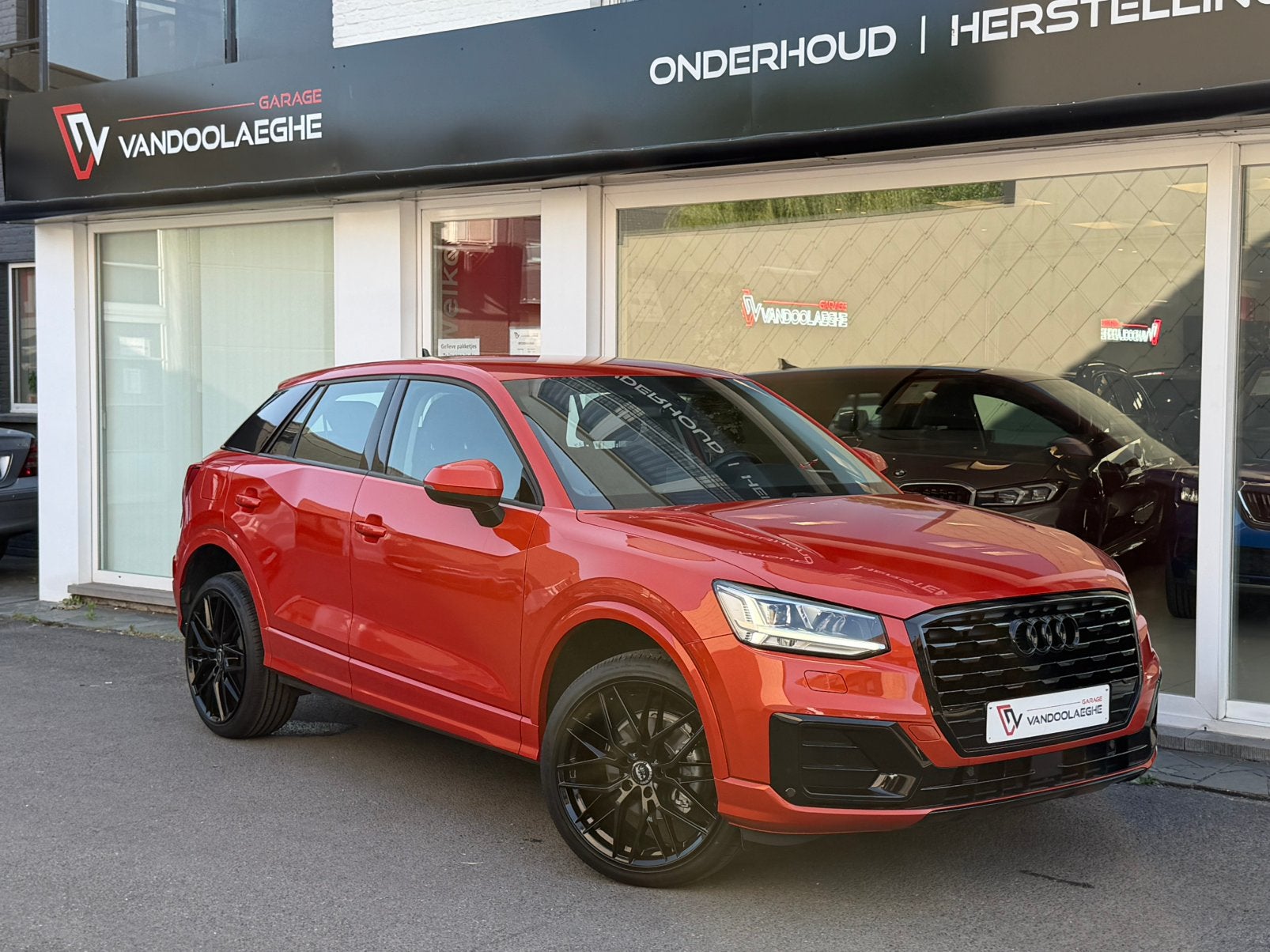 Audi Q2 30 TFSI Black line - Sport - Navi - Cruise - BT, Auto's, Audi, Voorwielaandrijving, Stof, 5 deurs, SUV of Terreinwagen