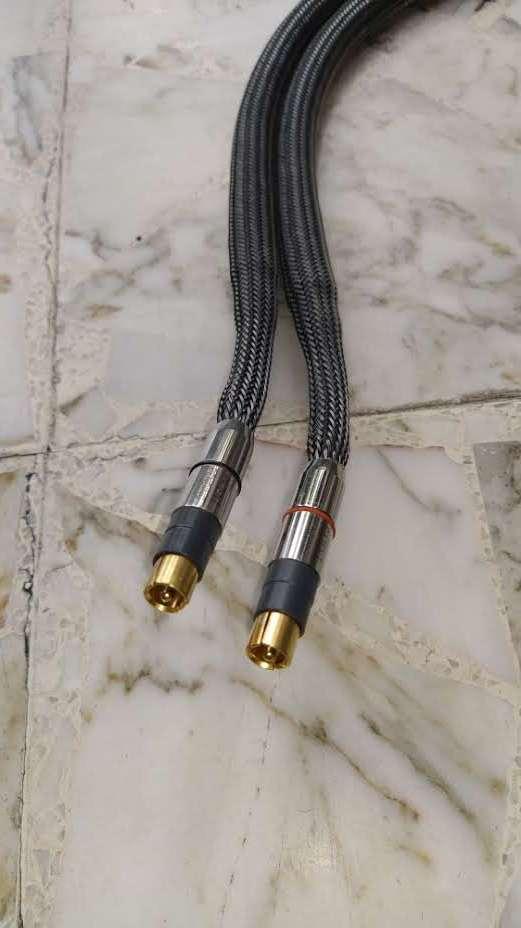 KUBALA SOSNA ELATION, connecteurs RCA, 100 cm, TV, Hi-fi & Vidéo, Câbles audio & Câbles de télévision, Enlèvement ou Envoi, Comme neuf