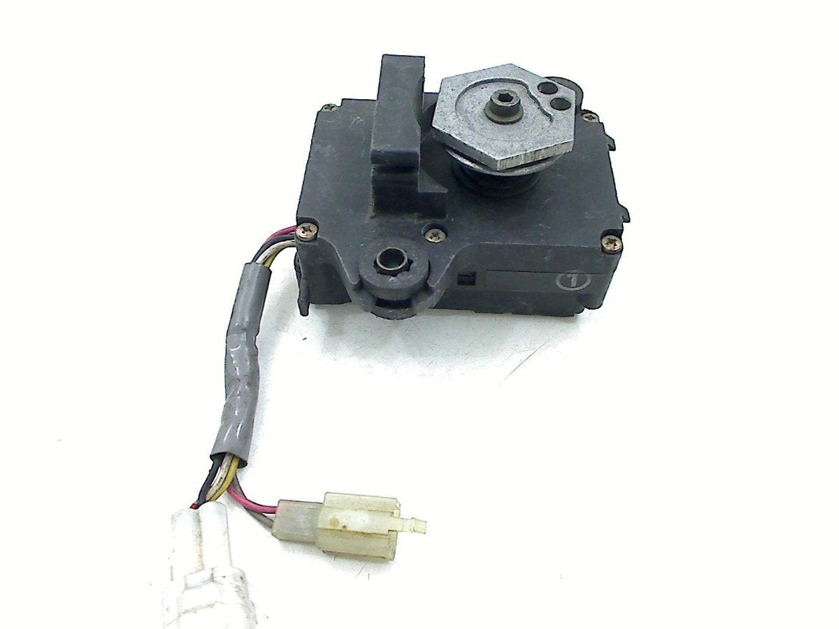 SERVO MOTEUR Suzuki GSX R 1000 2003-2004 (GSXR1000 K3 / K4), Dhr. S. di Majo, Utilisé, Info@cama-motorparts.nl, P.J. Troelstraweg 8 8
3144 CX  MAASSLUIS, NL