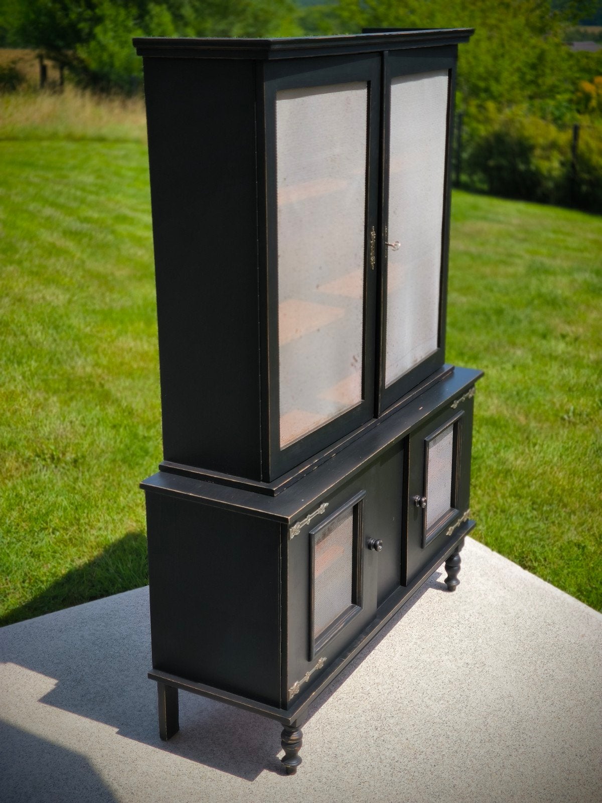 Armoire de rangement noir custom, Maison & Meubles, Armoires | Buffets, Utilisé, Moins de 50 cm, Avec porte(s), 150 à 200 cm