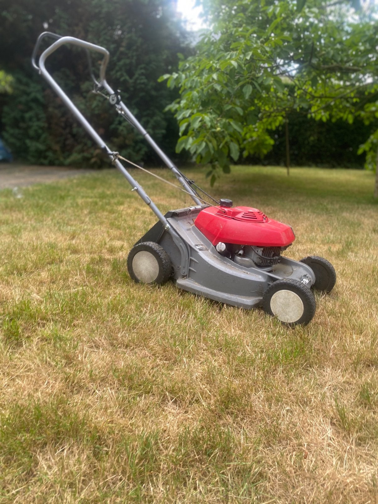 Honda grasmaaier HRB42., Ophalen, Gebruikt, Benzine-grasmaaier
