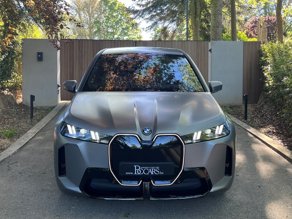 BMW Other ix Xdrive45 M Frozen Grey Sport Pack Pro 22", Autos, BMW, Cuir, Argent ou Gris, Achat, 408 ch