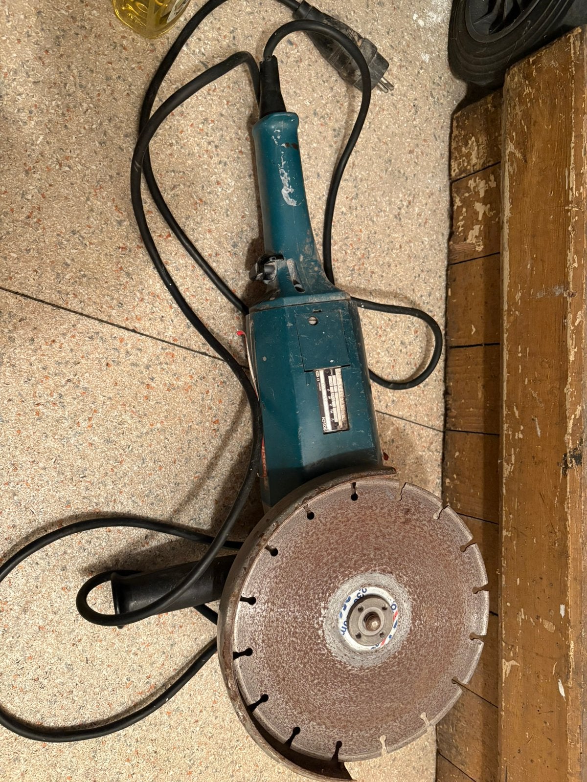 Meuleuse d'angle Bosch Pro 2000W (Ø 230mm) + Disque diamant, Enlèvement, Utilisé, Meuleuse d'angle