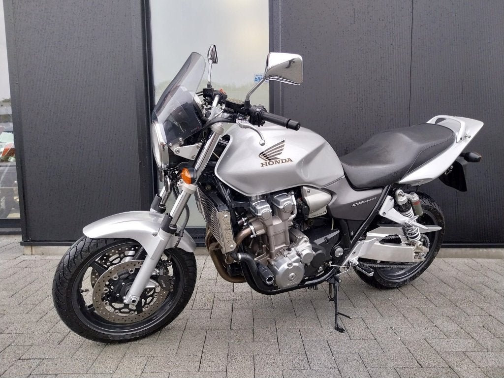 Honda cb1300 Met Garantie!, Motos, Motos | Honda, Entreprise, Plus de 35 kW, 1300 cm³, 4 cylindres