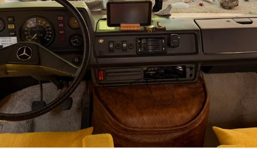 te koop gevraagd: lederen isolatie doek motortunnel Hymer, Caravans en Kamperen, Ophalen