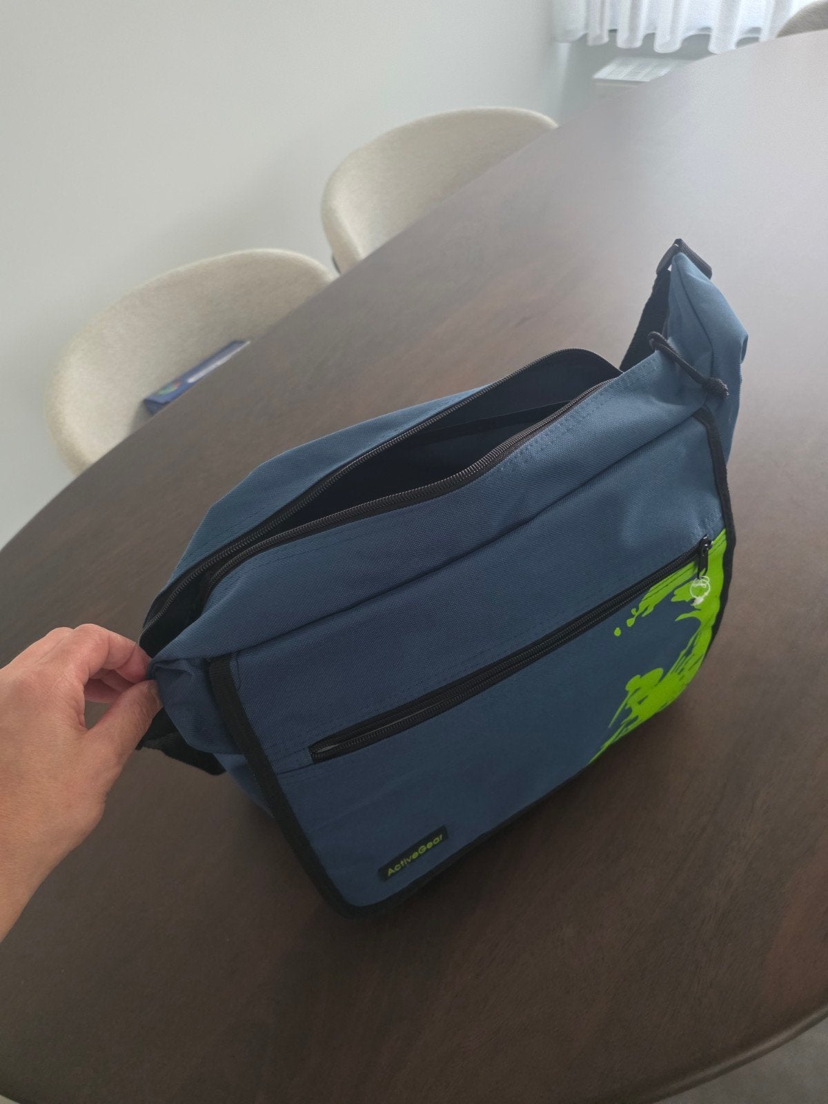 Schooltas, Ophalen