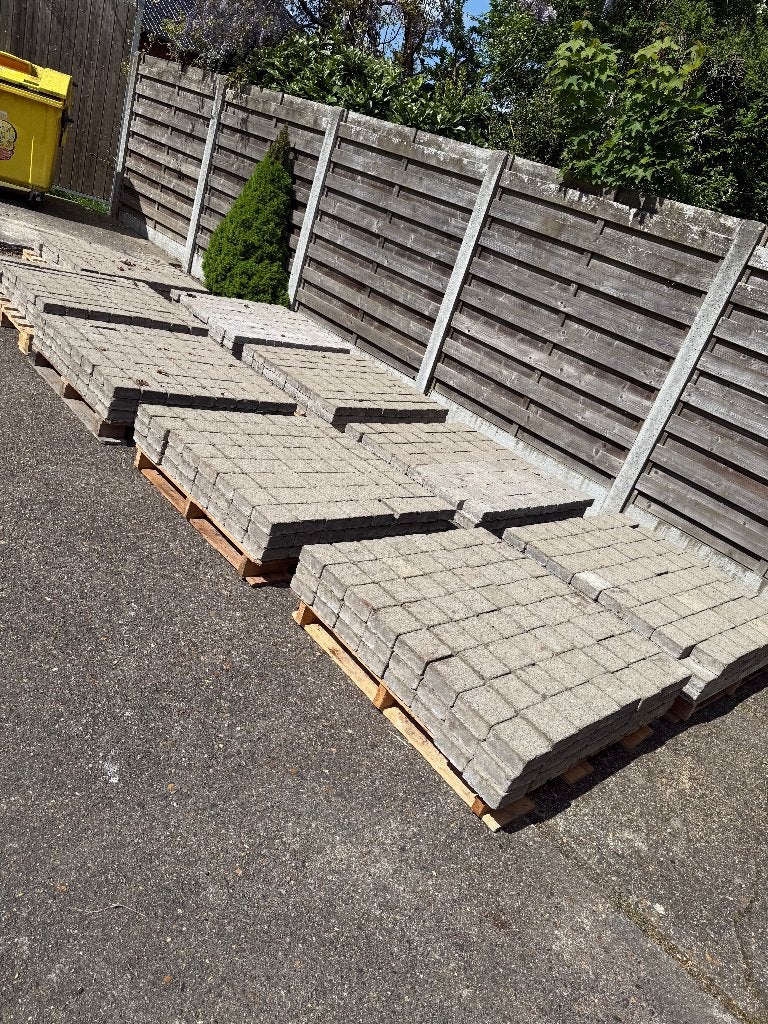 Lot 2 kleuren beton klinkers totaal: 172m², Jardin & Terrasse, Pavé & Dalles, Comme neuf, Briques, Béton, 10 m²² ou plus, Enlèvement