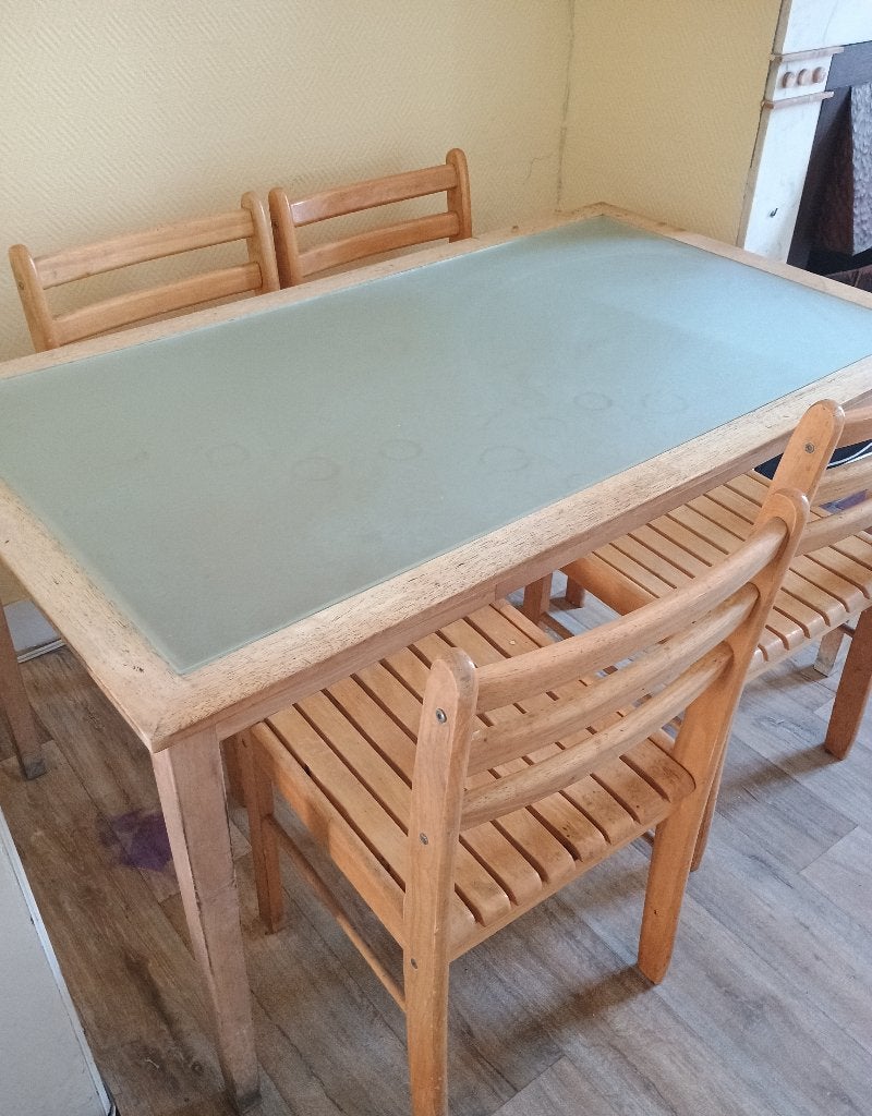 Table à manger et 4 chaises, Maison & Meubles, Tables | Tables à manger, Utilisé, 50 à 100 cm, 100 à 150 cm, Quatre personnes