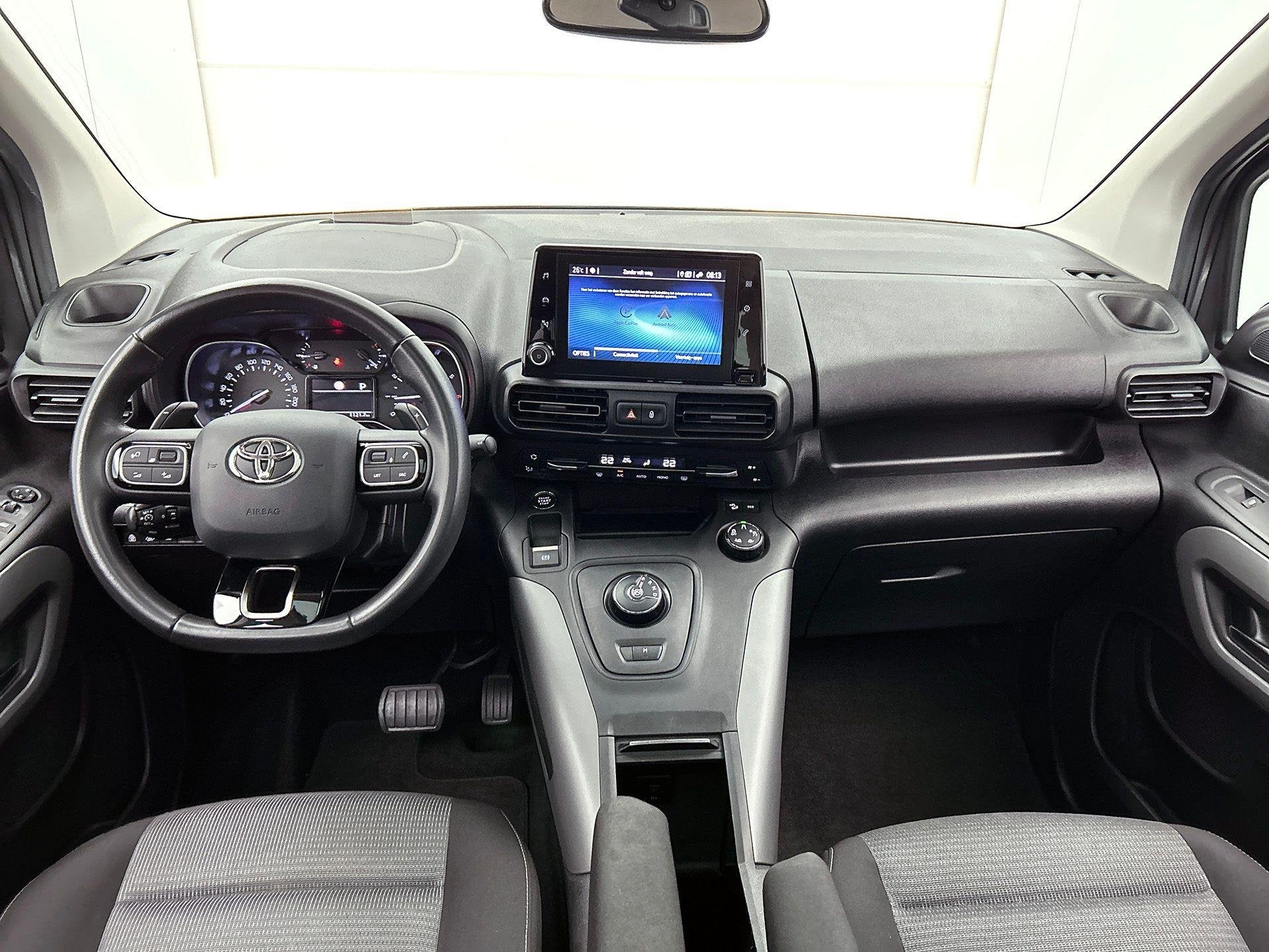 Toyota Proace City Verso 1.2i 96kW SWB Tracks Aut. | Panoram, Auto's, Toyota, 1330 kg, Gebruikt, https://public.car-pass.be/vhr/458f42dc-abc5-4610-9efd-255527faf9aa