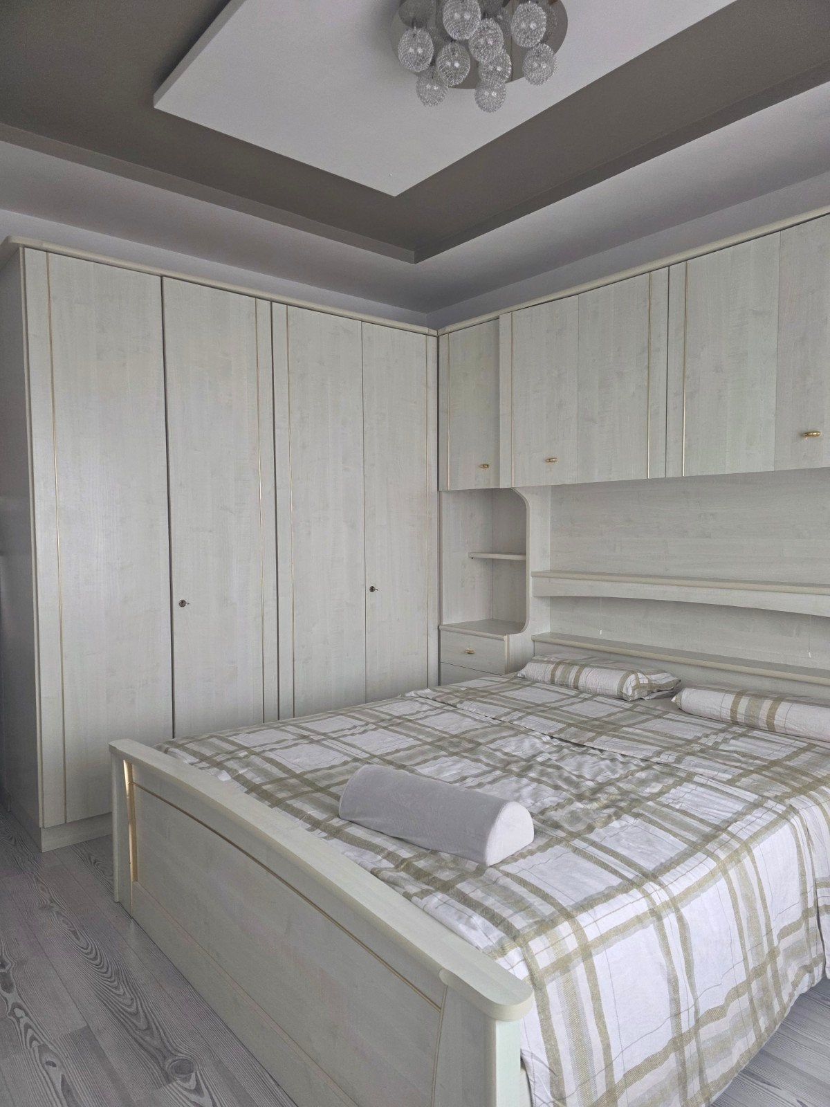 Chambre complète avec armoires intégrées, Immo, Province de Flandre-Occidentale