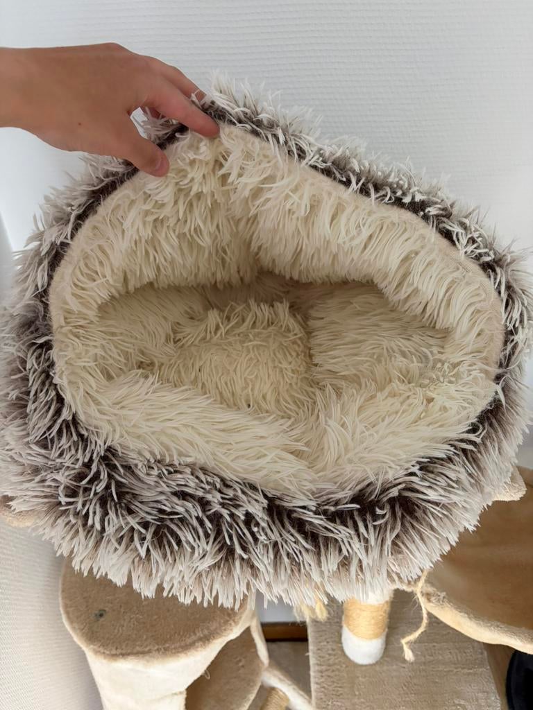 Lit en peluche pour chat, Animaux & Accessoires, Paniers pour chats, Comme neuf, Peluche, Enlèvement