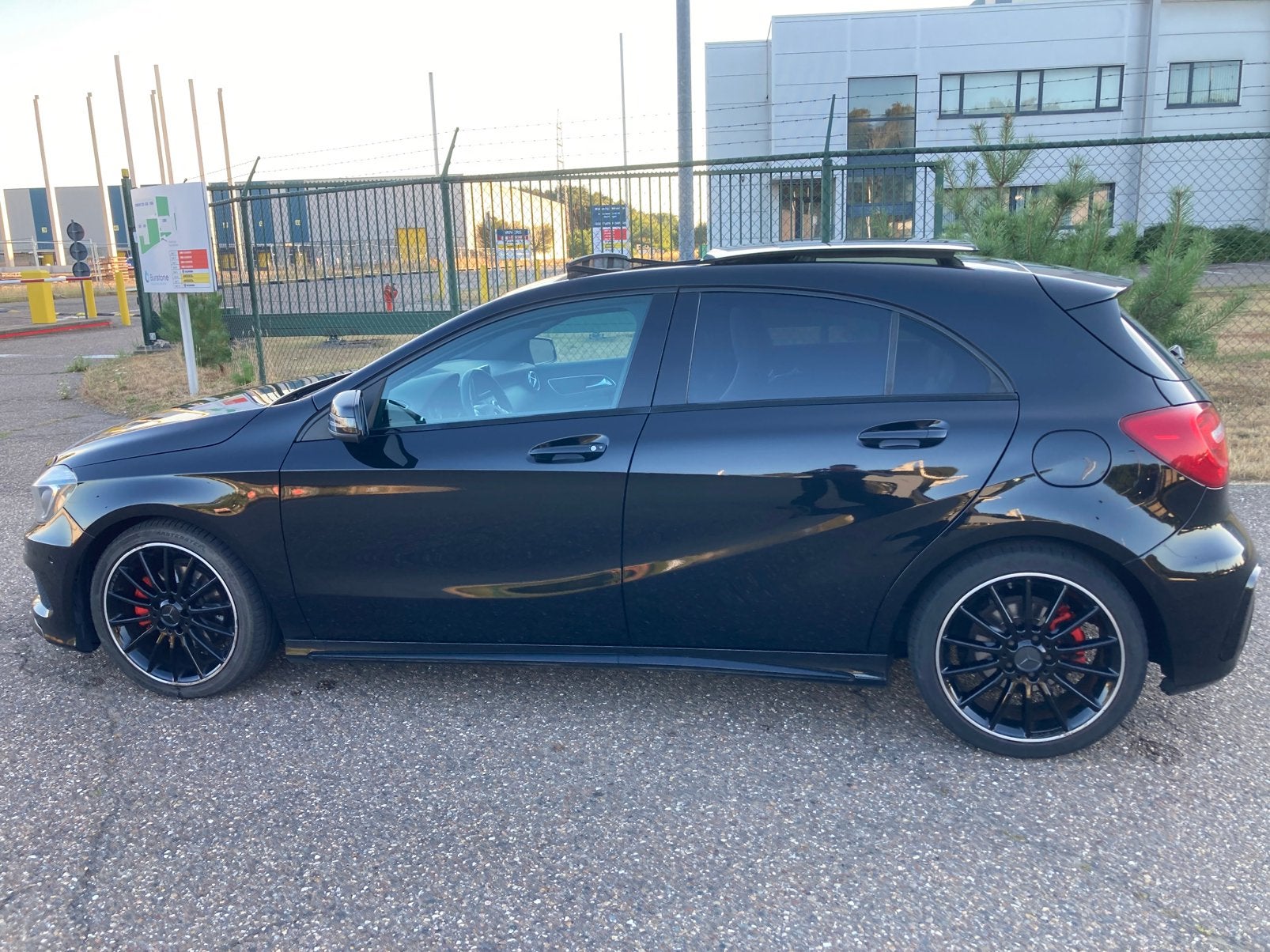Mercedes A180 1.6 Benzine 122pk Automaat, Autos, Mercedes-Benz, Cuir, Classe A, Euro 6, Automatique