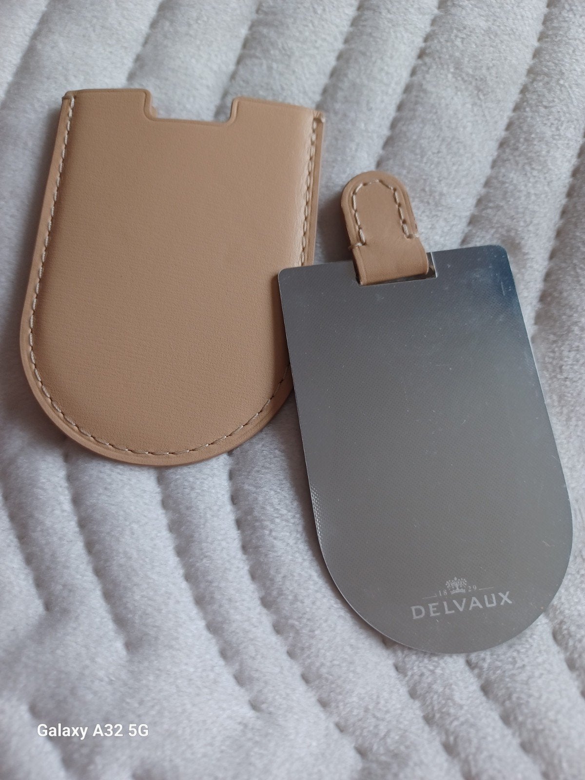 DELVAUX Miroir + housse neuf siglé, Verzenden
