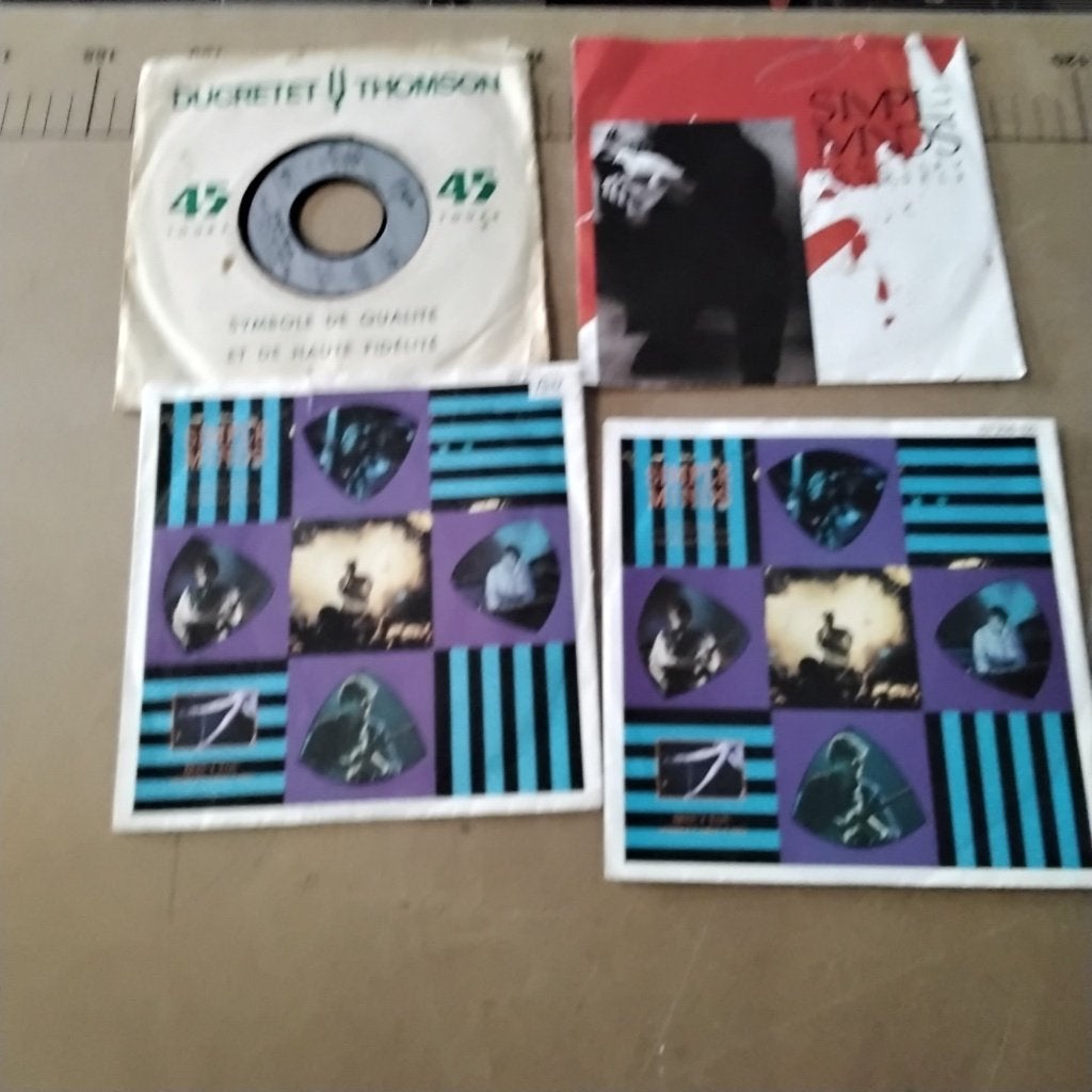 célibataires, groupes variés, Enlèvement