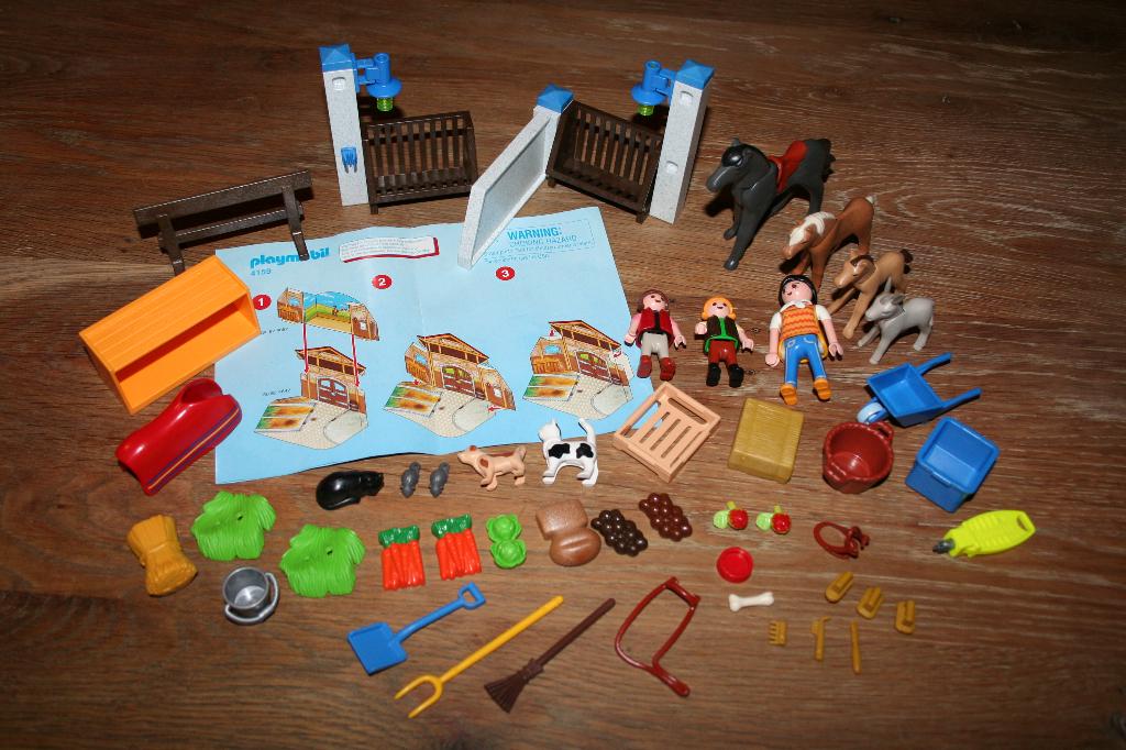 playmobil set 4159 adventskalender paarden, Ophalen of Verzenden, Zo goed als nieuw, Complete set