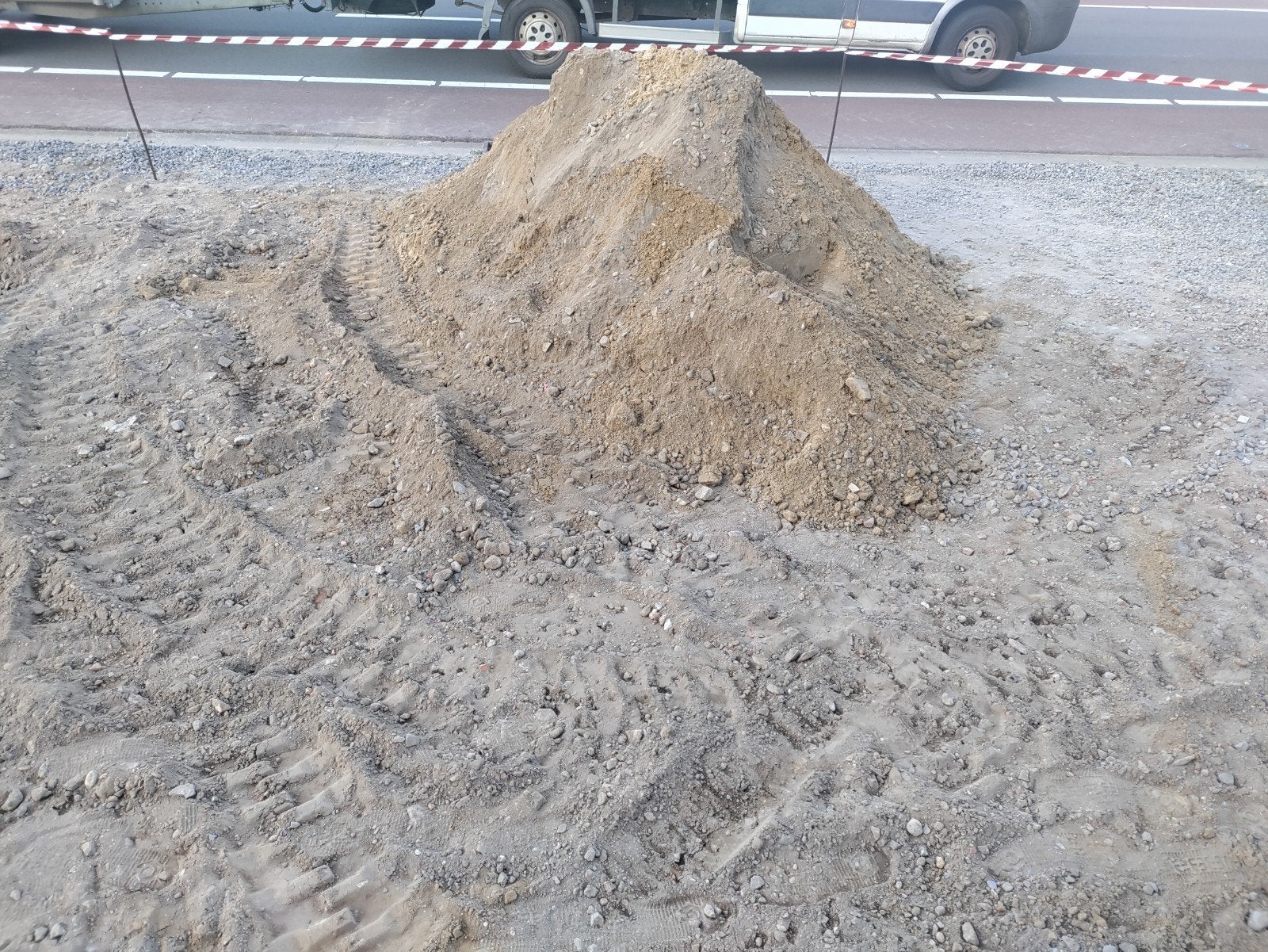 Gele aanvulgrond gratis, Tuin en Terras, Zand, Ophalen