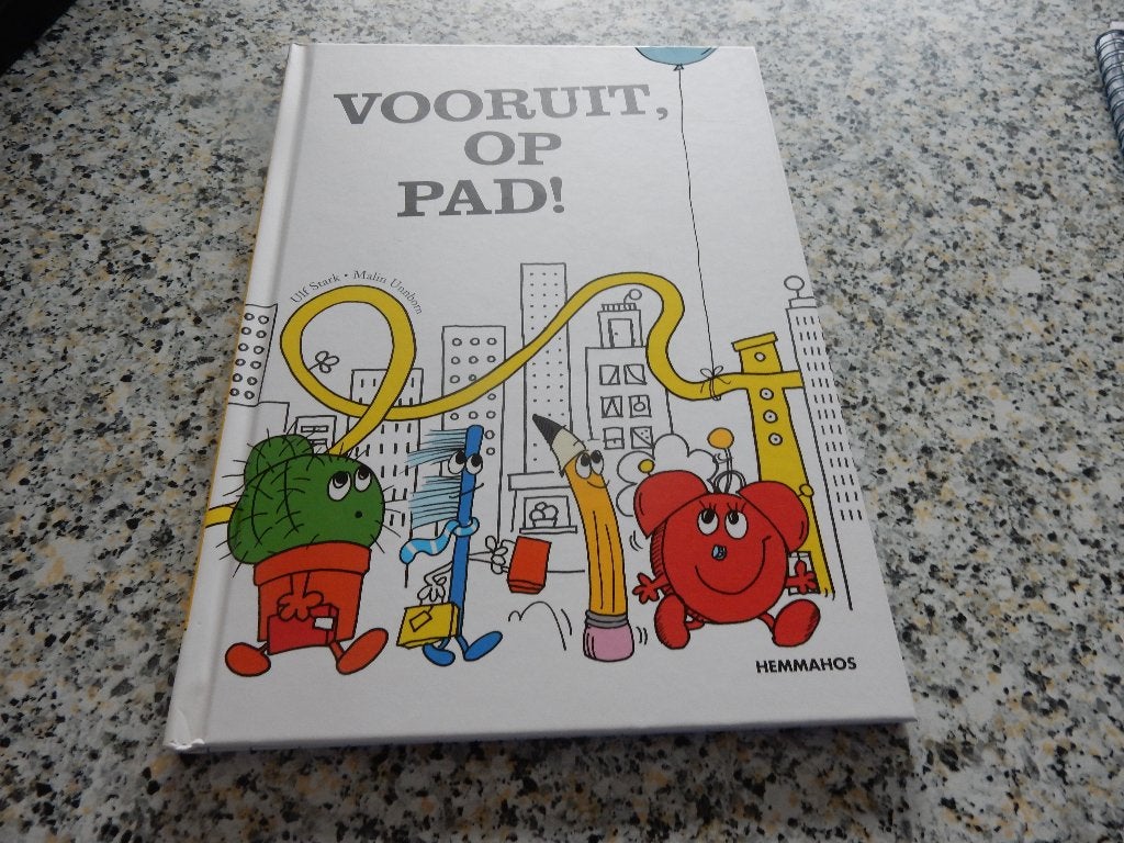 nr.564 - Vooruit, op pad! - kleuterboek, Enlèvement ou Envoi, Comme neuf, Fiction général