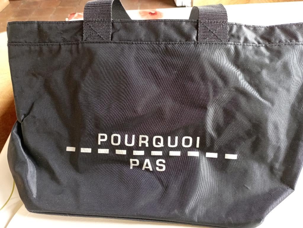 Sac de la marque "Comme des garçons", Enlèvement ou Envoi, Comme neuf, Noir, Sac à bandoulière