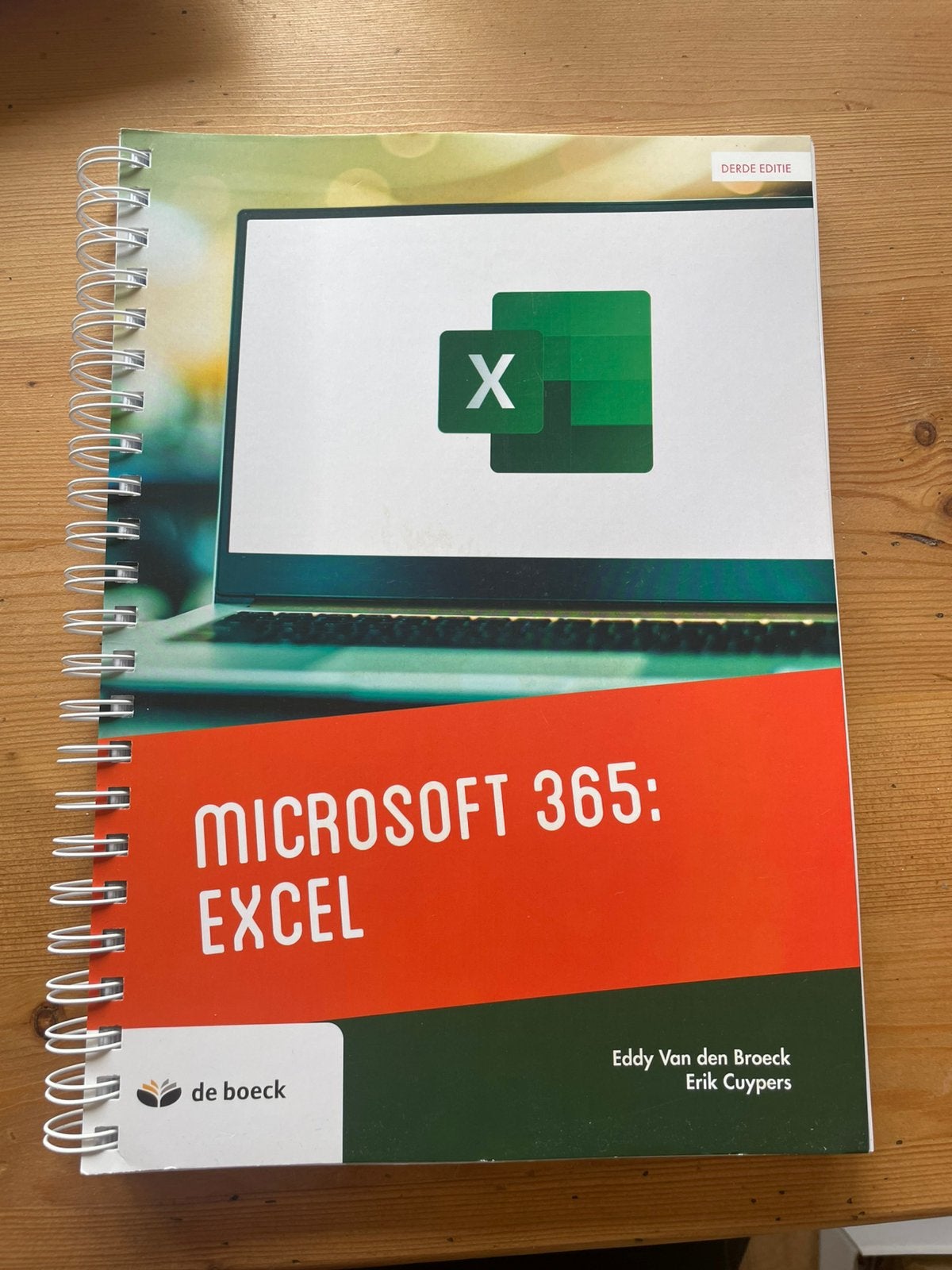 Handboek word en excel, Livres, Informatique & Ordinateur, Enlèvement ou Envoi, Comme neuf
