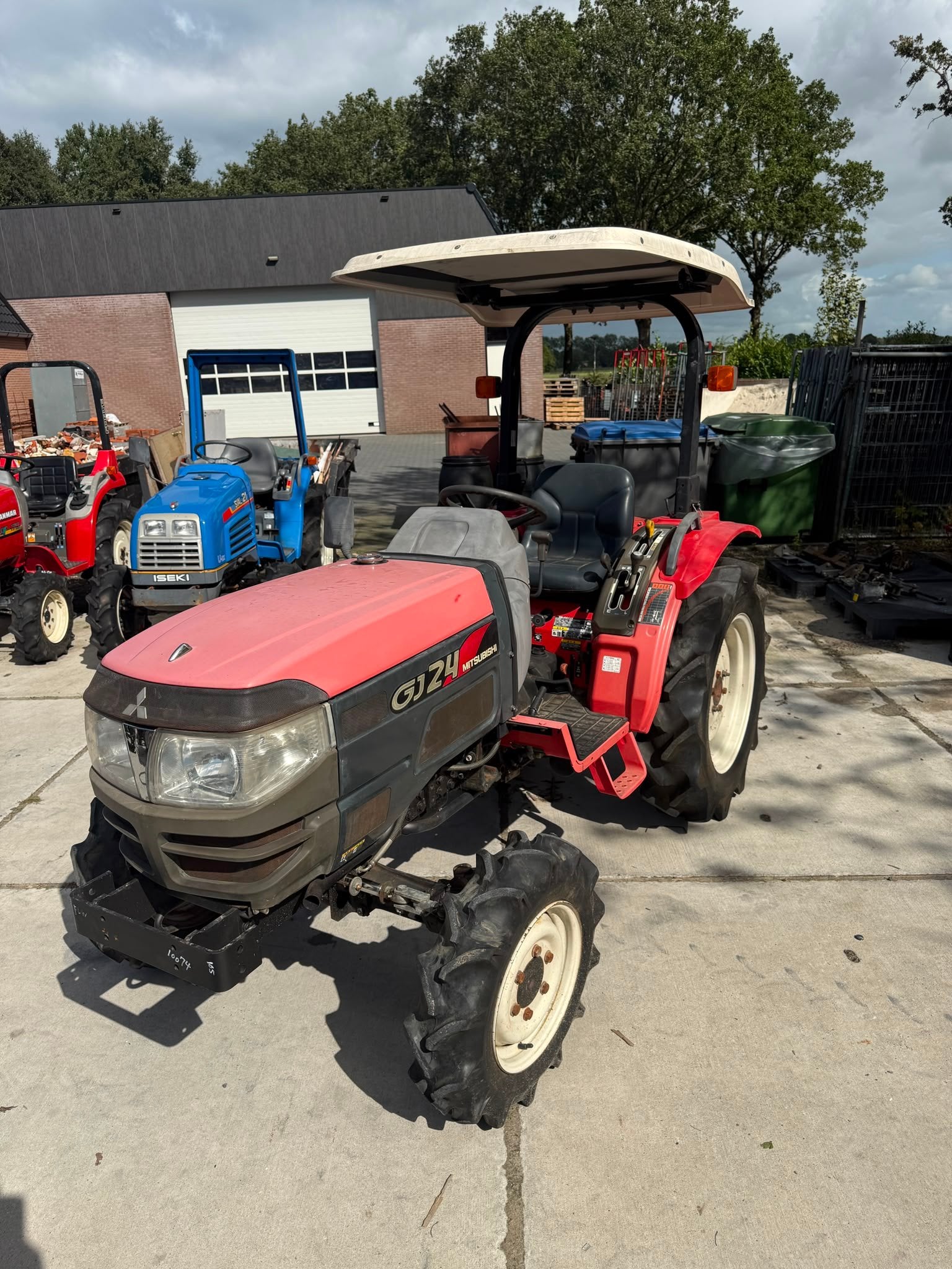 Mitsubishi GJ24, Autres types
