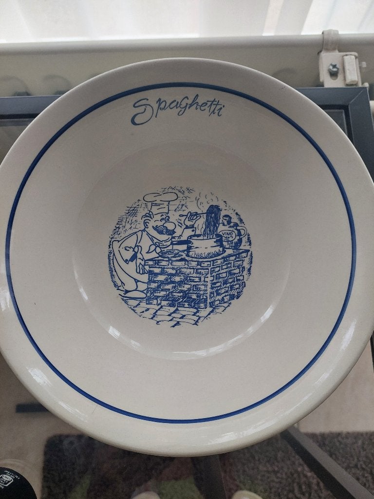 Spaghetti kom . Merk Duramik. Inhoud 750 ml, Maison & Meubles, Cuisine | Vaisselle, Comme neuf, Enlèvement, Autres styles, Récipient(s)