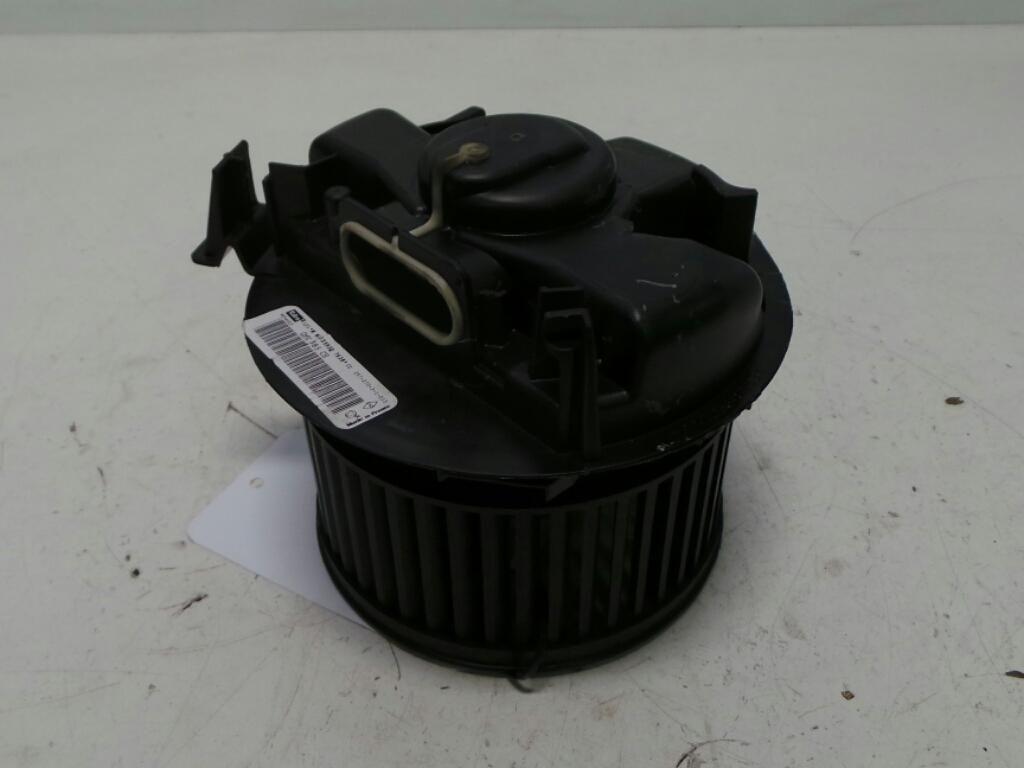 RENAULT CLIO KACHELMOTOR 2013, Ophalen of Verzenden, Gebruikt, Stiba lid