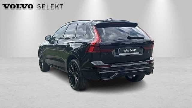 Volvo XC60 T6 AWD Black Edition Plus + 360 camera, Automaat, Euro 6, 1969 cc, Zwart