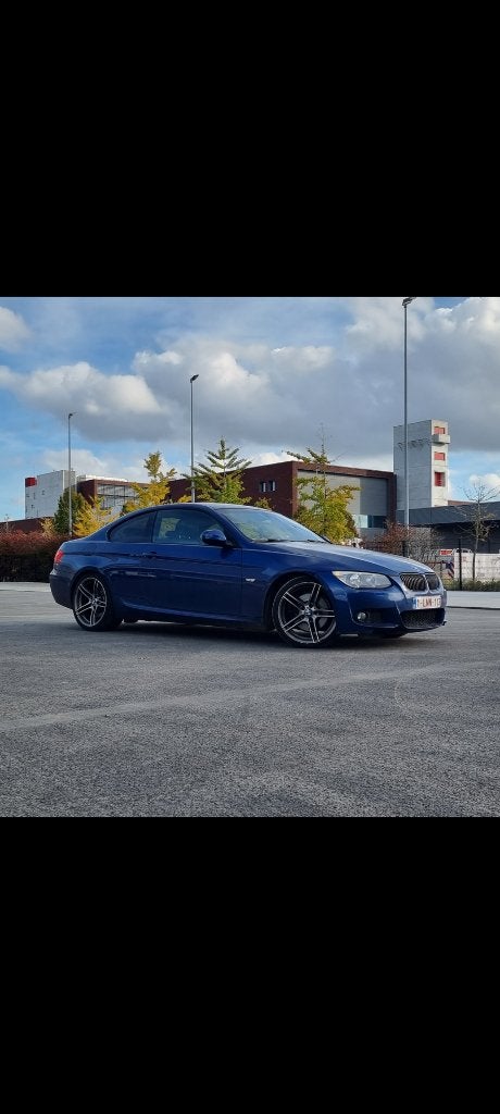 BMW E92 Coupé 325d M Sport Individual, Autos, Cuir, Euro 5, Achat, 2 portes