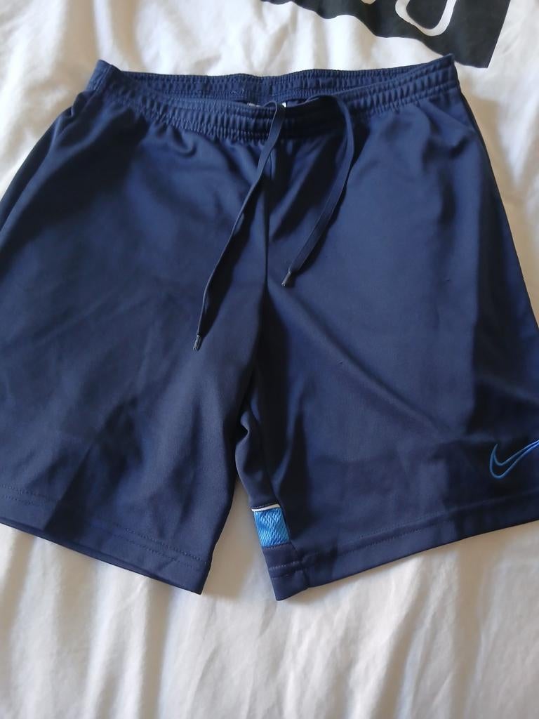 Short homme NIKE, Maat S, Ophalen of Verzenden