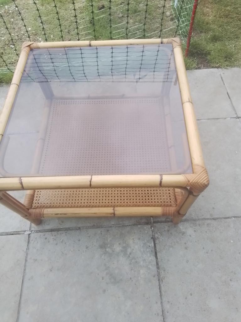 Rotan tafel in perfecte staat, Huis en Inrichting, Tafels | Salontafels, Ophalen, Vierkant
