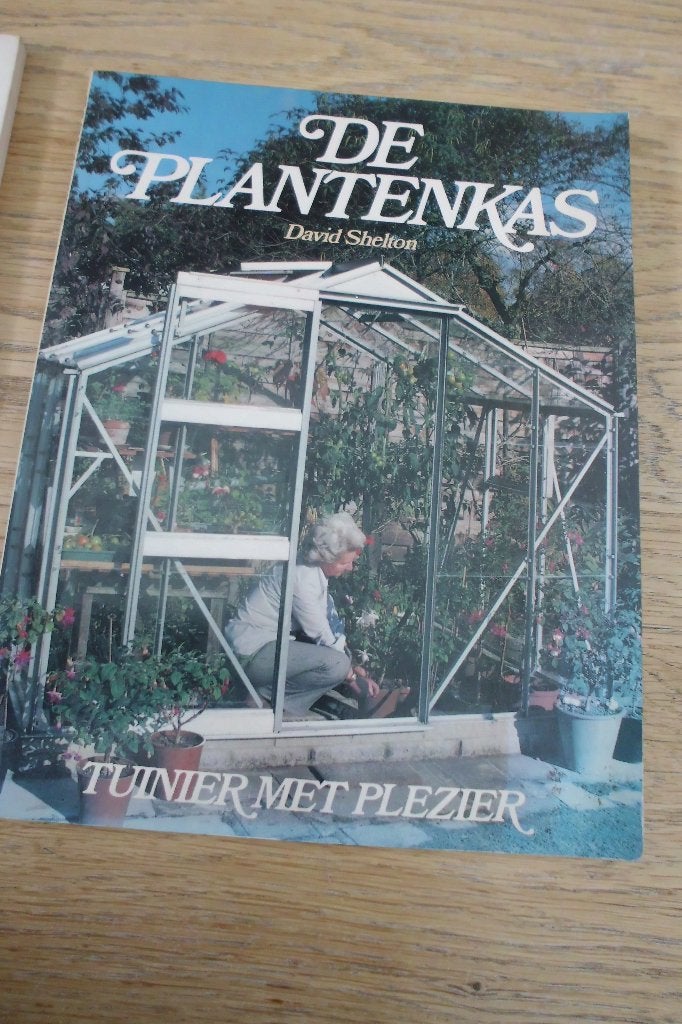 DE PLANTENKAS - TUINIEREN MET PLEZIER - SHELTON, Boeken, Ophalen of Verzenden