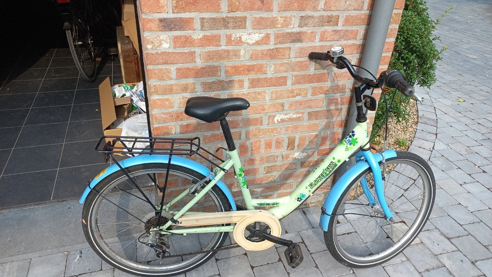 meisjesfiets, Ophalen, Gebruikt