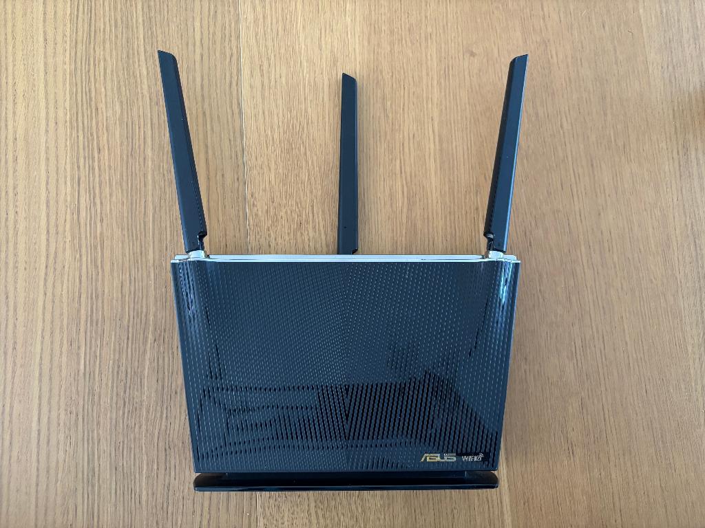 ASUS RT-AX68U, Ophalen of Verzenden, Gebruikt, Router, ASUS