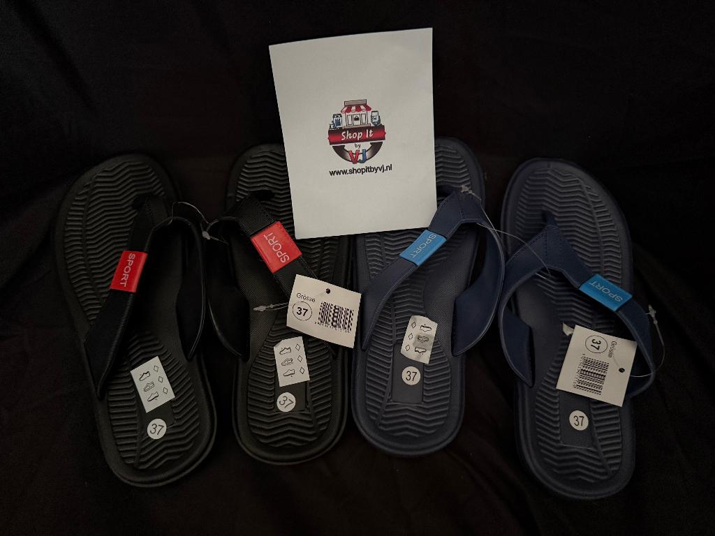 Slippers merk Sport diverse maten, Vêtements | Hommes, Chaussures, Neuf, Chaussons, Bleu, Enlèvement