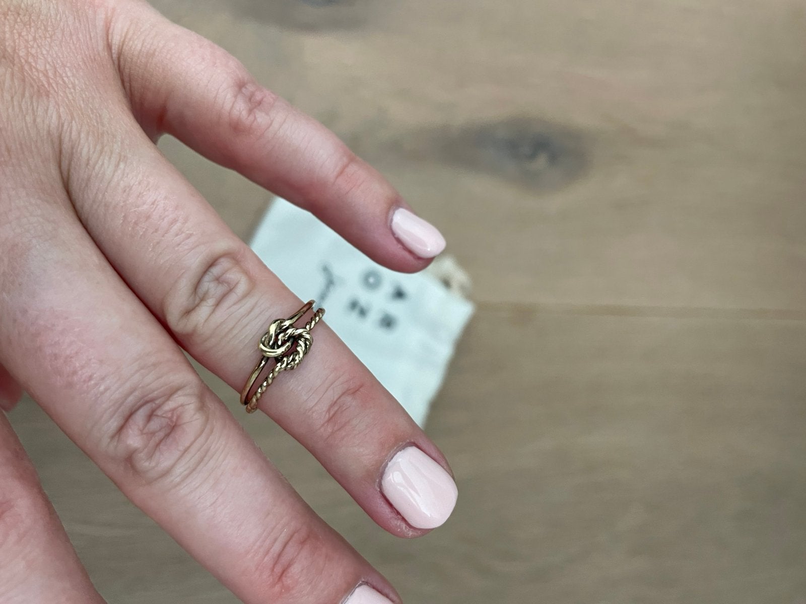 Aroz jewelry ring, Gebruikt, Ophalen of Verzenden, Dame, Goud