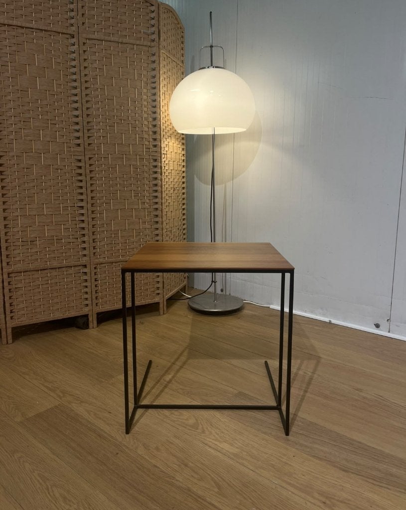 ÉTAT NEUF Minotti Side Table NP €2.300 + GARANTIE, Enlèvement ou Envoi, Moins de 55 cm, Bois, Design Tafel Bijzettafel Minotti