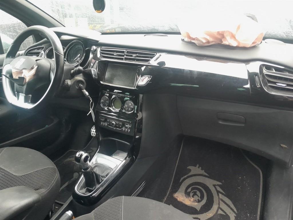 TABLEAU DE BORD DIVERS Citroën DS3 (SA) (01-2009/07-2015), Utilisé, Citroën